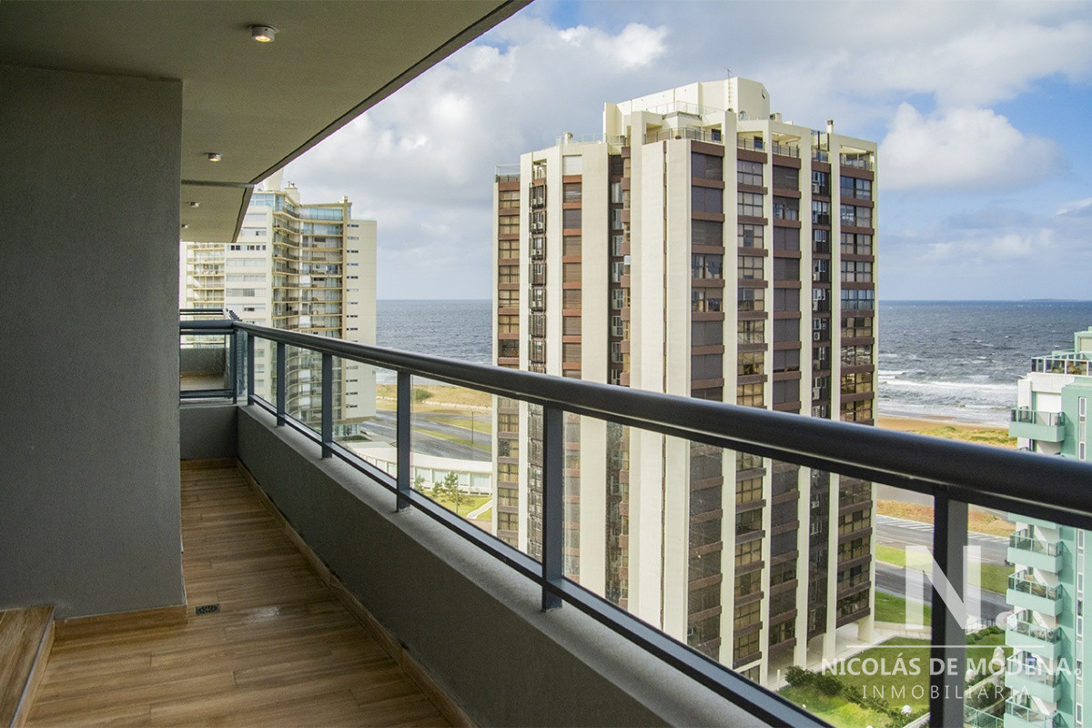 Brava - GoPunta - Portal Inmobiliario de Punta del Este - Maldonado