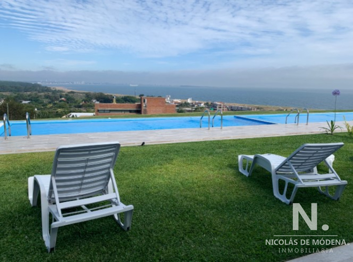 Hermoso Departamento en venta con vista al mar.