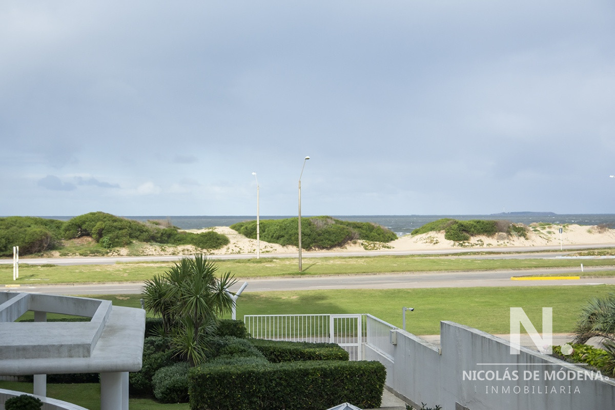 Departamento en venta de 3 dormitorio con agradable vista.