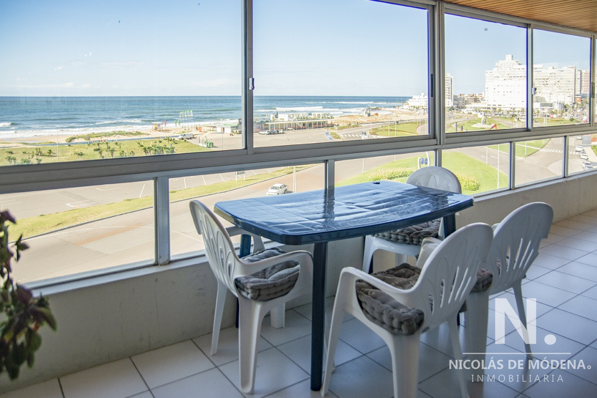 Apartamento en Venta de 3 dormitorios en Edificio Alborada , Punta del este 