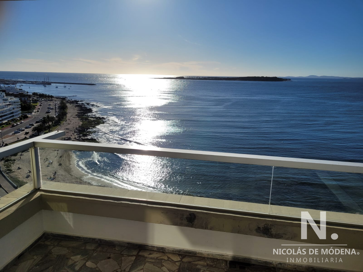  Departamento de 3 dormitorios en alquiler, Punta Del Este