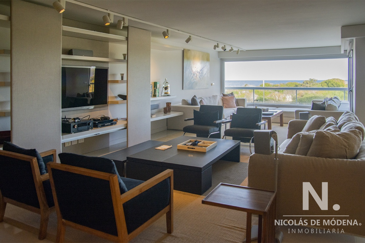 Hermoso Departamento de 3 suites en venta con agradable vista al Mar