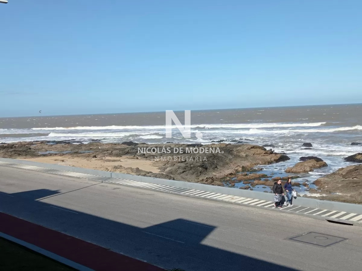 3 Dormitorios y gran comodidad en hermoso departamento - NDM18021A