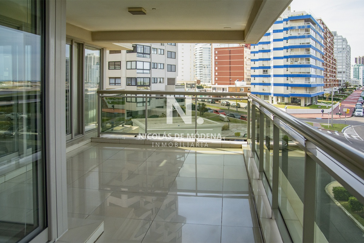 Brava - GoPunta - Portal Inmobiliario de Punta del Este - Maldonado