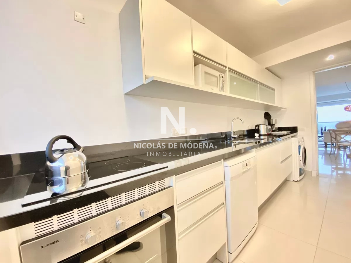 Bikini - GoPunta - Portal Inmobiliario de Punta del Este - Maldonado