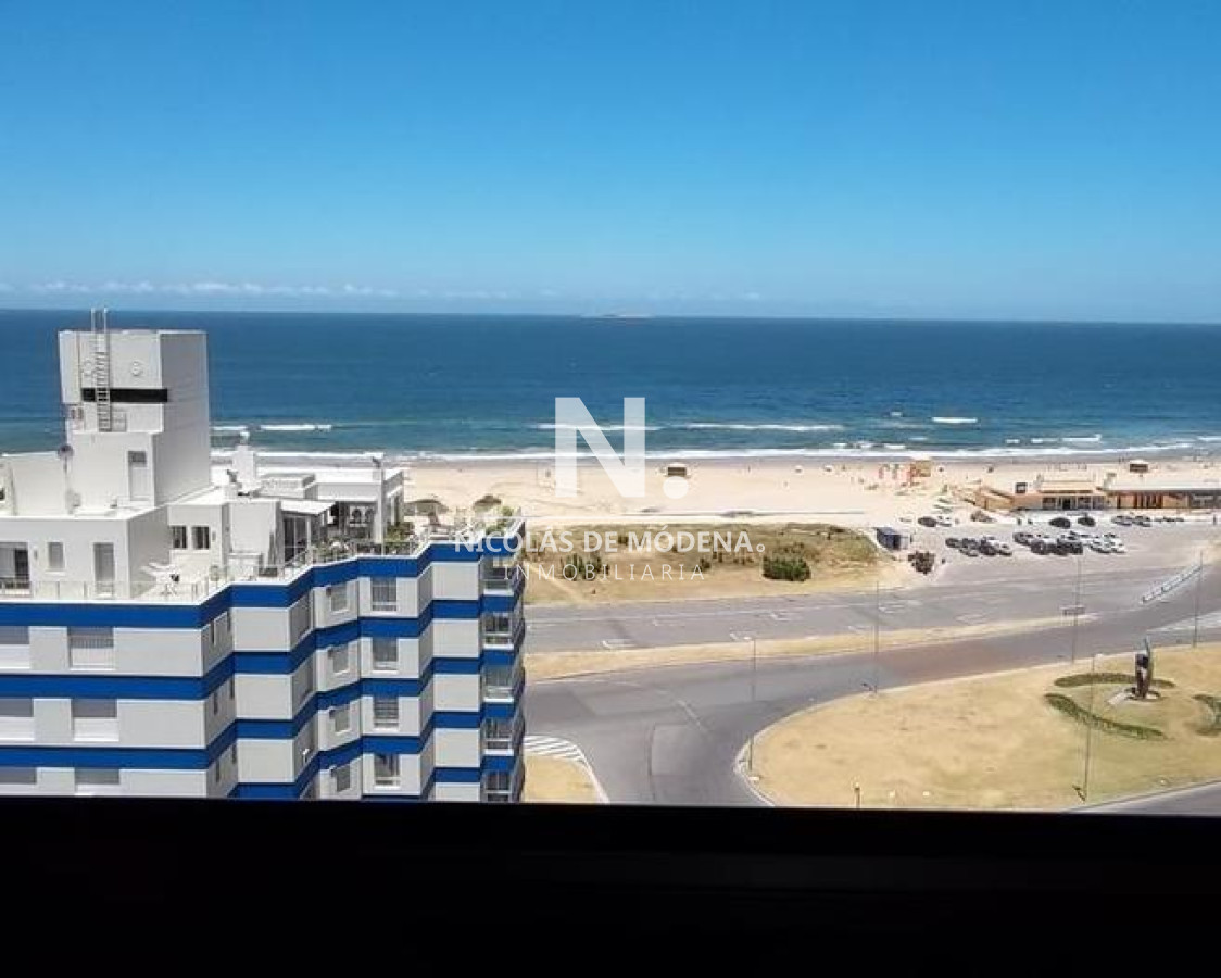 Departamento en piso alto, Punta del Este - NDM2770A