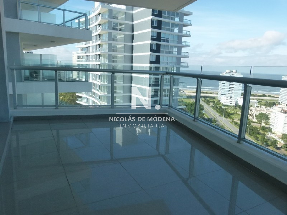 Brava - GoPunta - Portal Inmobiliario de Punta del Este - Maldonado
