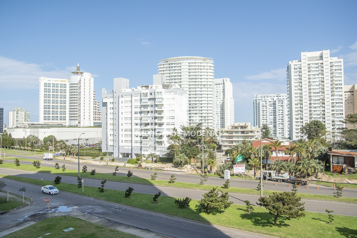 Mansa - GoPunta - Portal Inmobiliario de Punta del Este - Maldonado