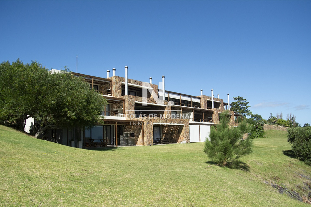 Lomo de la Ballena - GoPunta - Portal Inmobiliario de Punta del Este - Maldonado