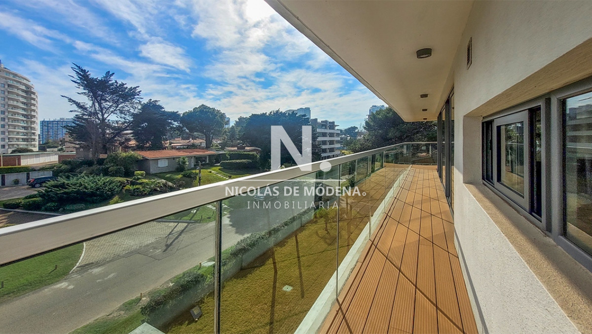 Brava - GoPunta - Portal Inmobiliario de Punta del Este - Maldonado