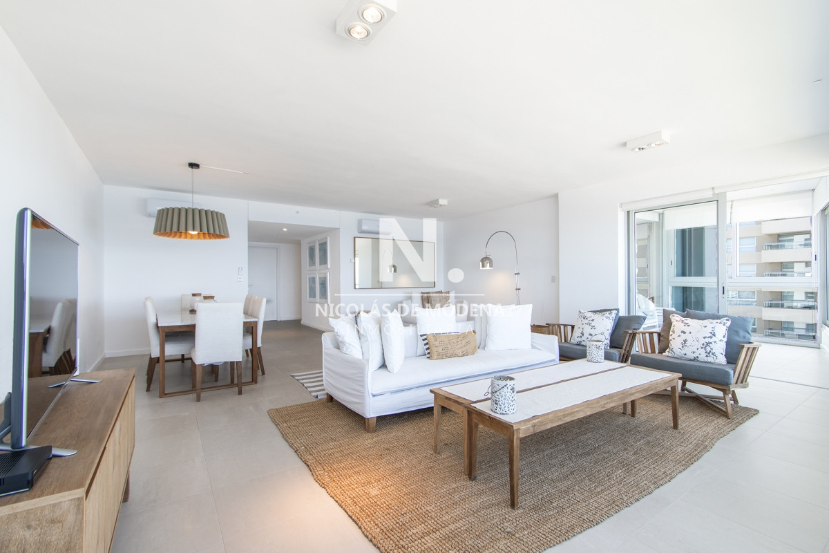 Brava - GoPunta - Portal Inmobiliario de Punta del Este - Maldonado