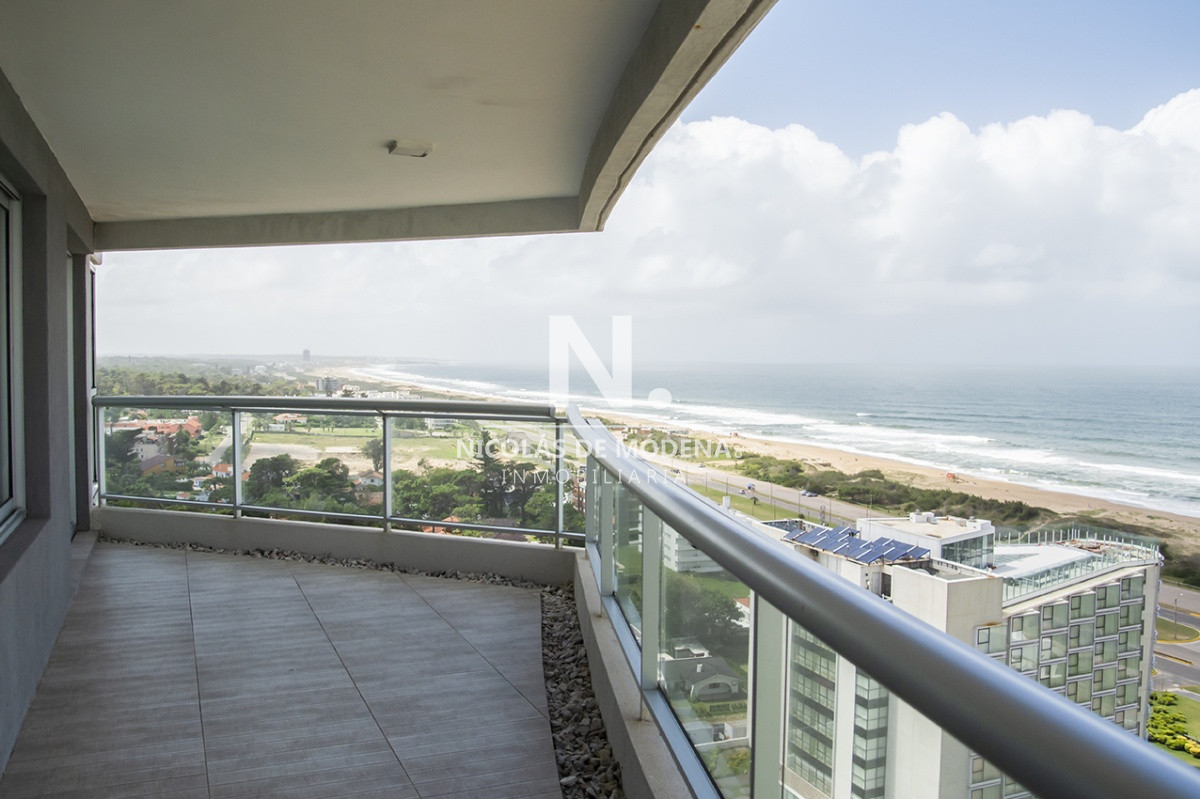 Brava - GoPunta - Portal Inmobiliario de Punta del Este - Maldonado
