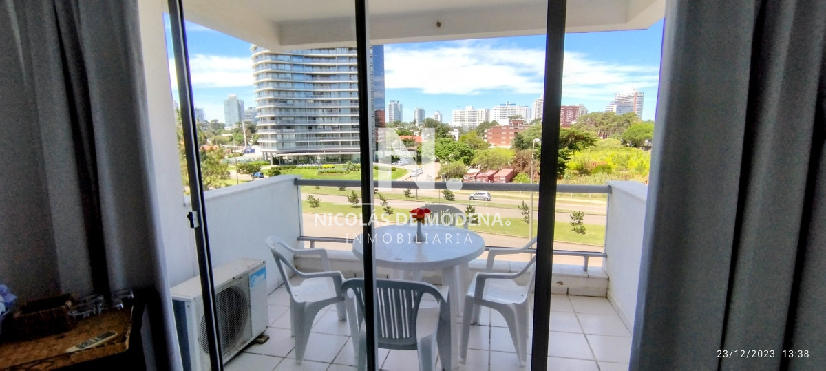 Boulevard Artigas - GoPunta - Portal Inmobiliario de Punta del Este - Maldonado
