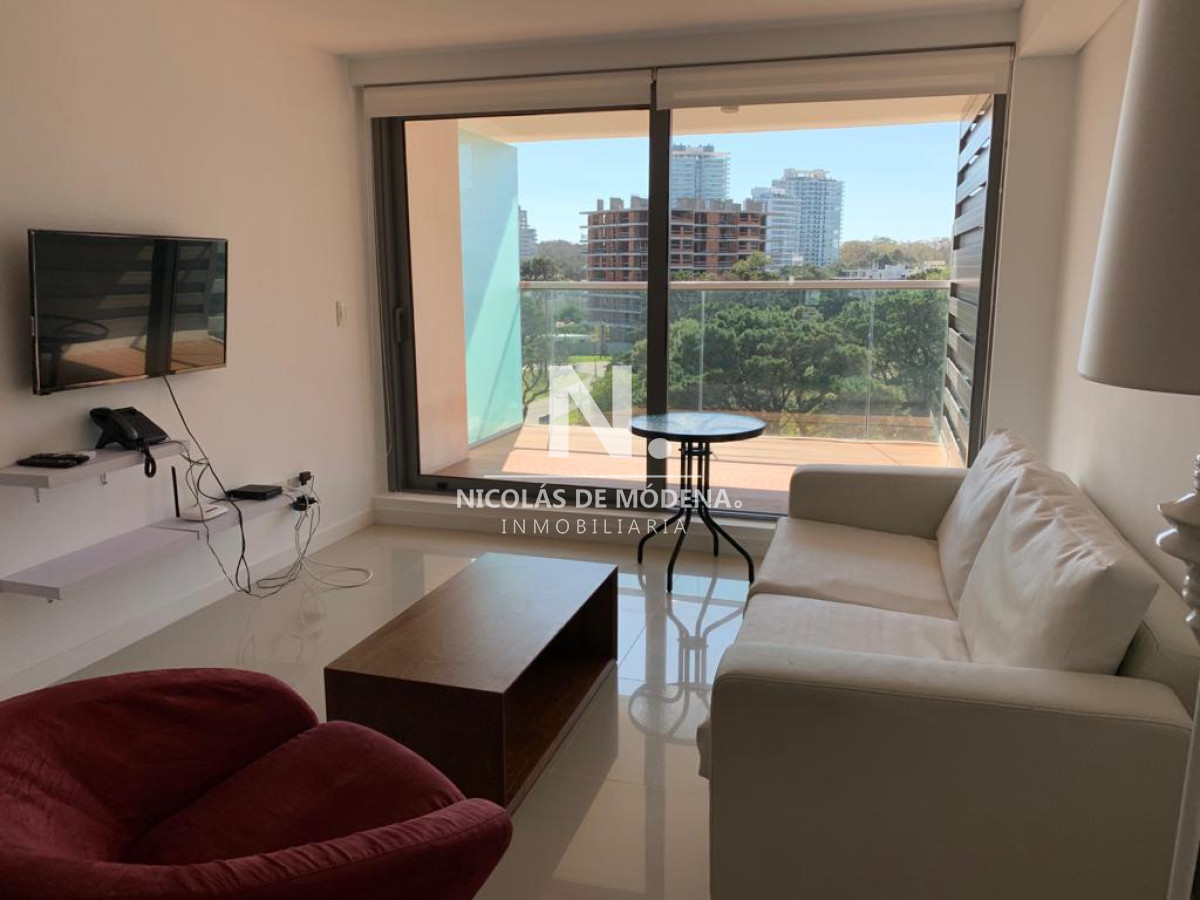 Excelente departamento en Punta del Este - NDM2282A