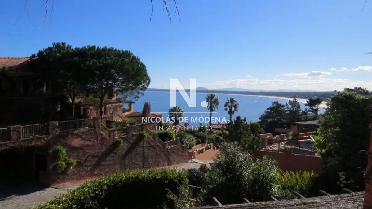 Lomo de la Ballena - GoPunta - Portal Inmobiliario de Punta del Este - Maldonado