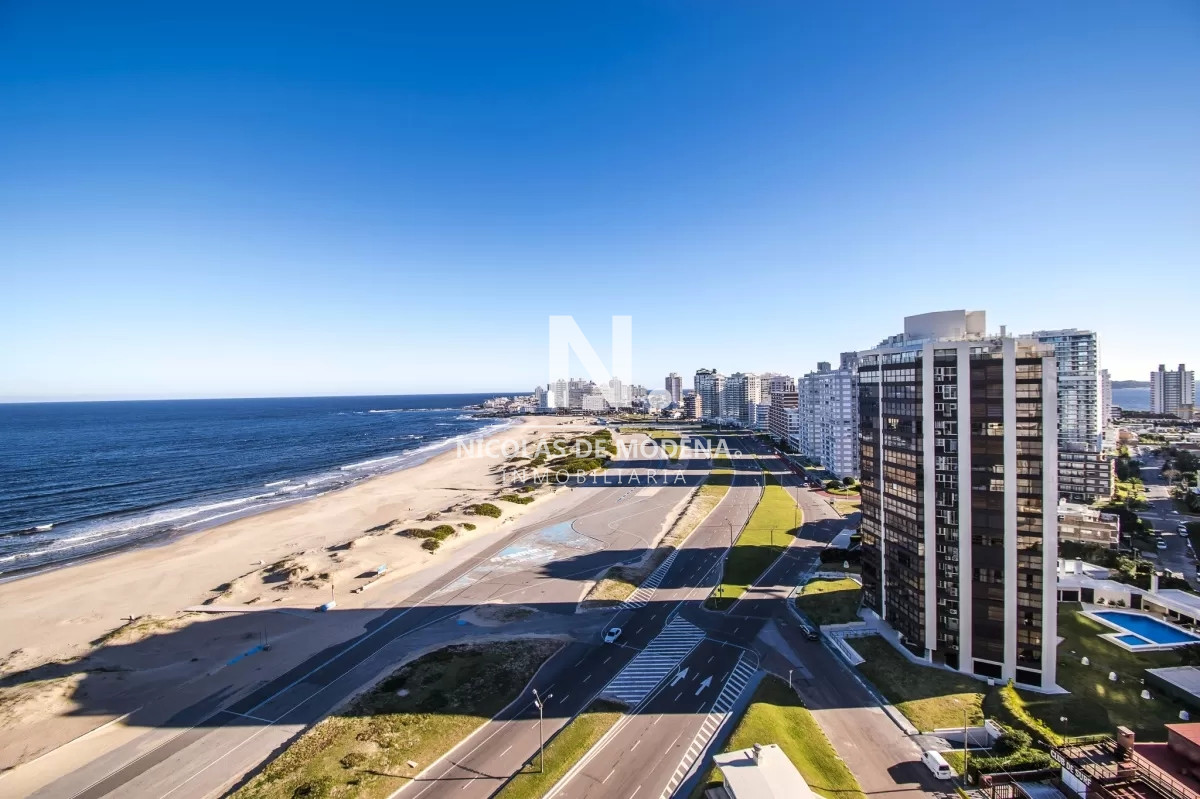 Brava - GoPunta - Portal Inmobiliario de Punta del Este - Maldonado