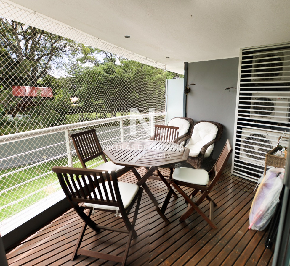 Venta Apartamento 2 dormitorios en zona Roosevelt, Punta del Este en Torre de Categoría - NDM12361A