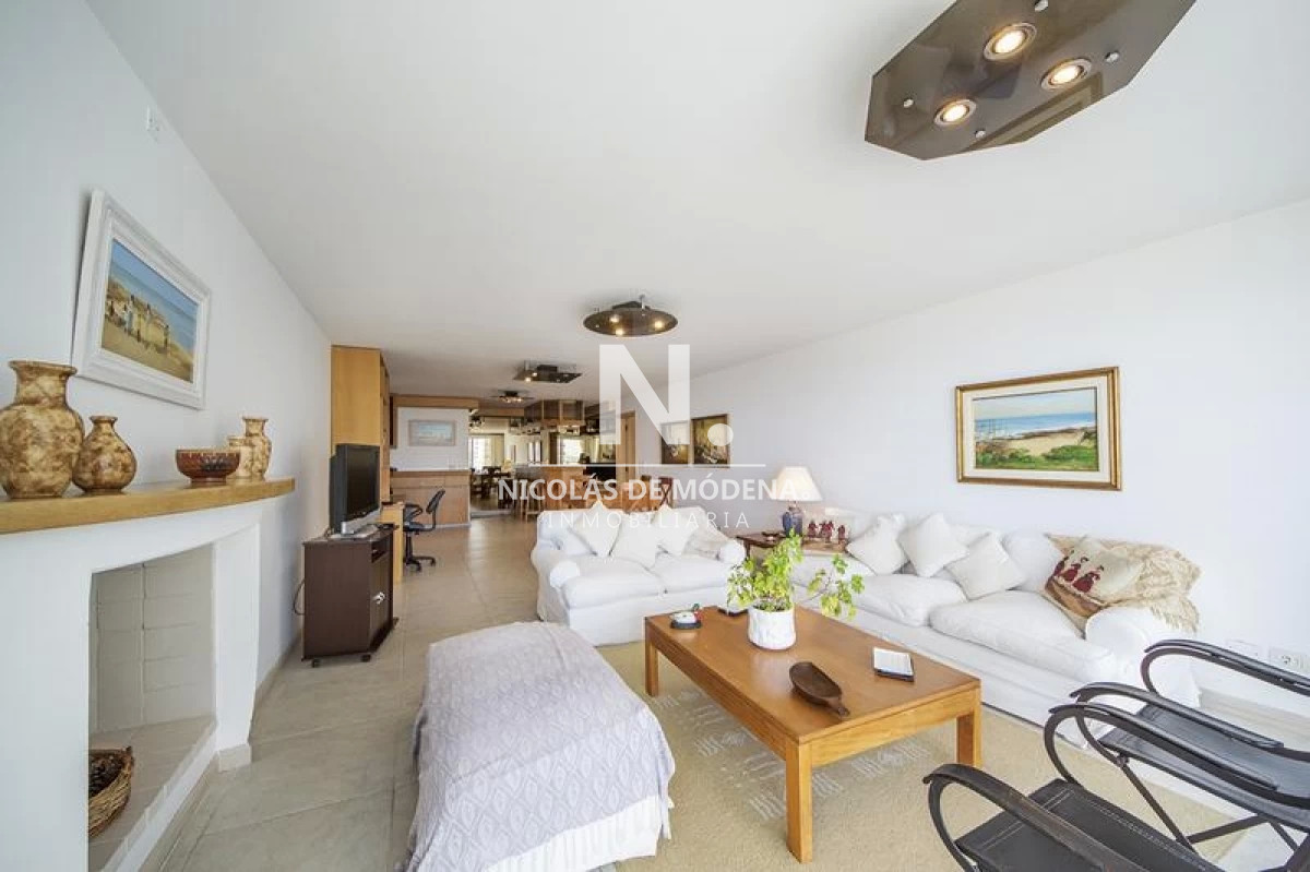 Brava - GoPunta - Portal Inmobiliario de Punta del Este - Maldonado
