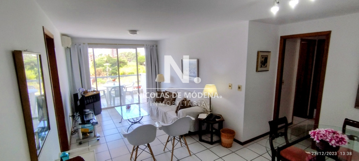 Boulevard Artigas - GoPunta - Portal Inmobiliario de Punta del Este - Maldonado