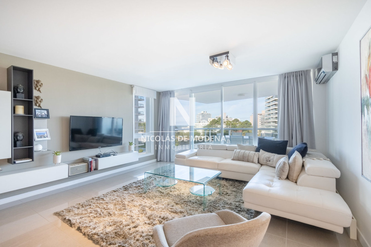 Brava - GoPunta - Portal Inmobiliario de Punta del Este - Maldonado