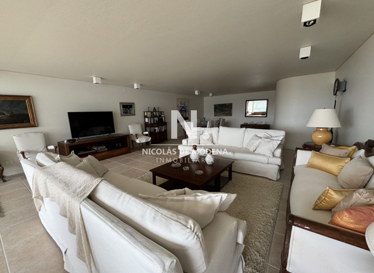 Brava - GoPunta - Portal Inmobiliario de Punta del Este - Maldonado