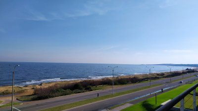 Ideal Apartamento frente al mar, Playa Mansa , Punta del Este 
