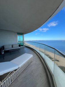 Espectacular departamento de 4 suites frente al mar en venta, Exclusiva Torre Fendi Chateau