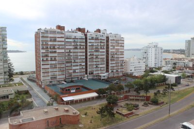 Departamento en excelente zona, Torre Imperiale