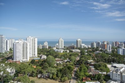 Departamento de 1 y medio dormitorios en Venta, Punta del Este