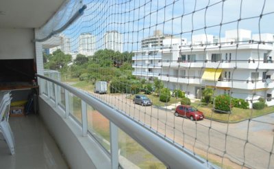 Vende apartamento en Aidy Grill, de 2 dormitorios en suite. 
