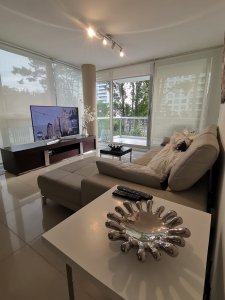 Departamento de 3 dormitorios en venta, prox a Playa Brava y Punta Shopping. Amenities