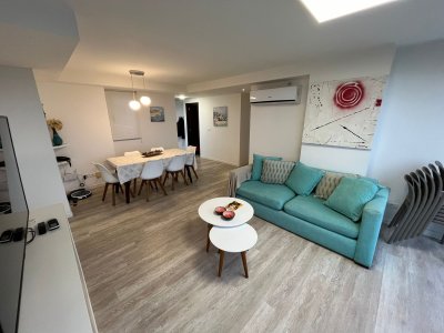 Vende apartamento de 3 dormitorios en Roosevelt  Punta del Este