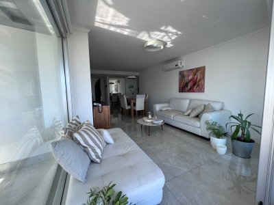 MIAMI BOULEVARD, 2 DORMITORIOS EN ALQUILER, PLAYA MANSA, PARADA 5, PUNTA DEL ESTE