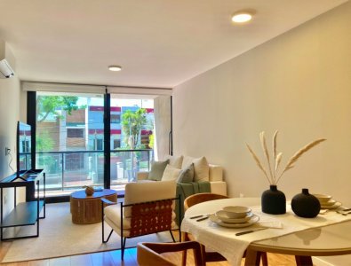 Apartamento de 1 dormitorio al Frente con Garage, próximo a estrenar. Pocitos - Montevideo
