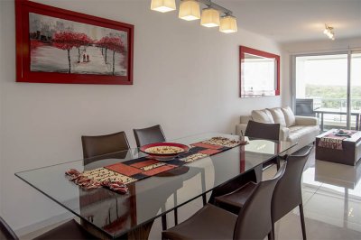 Torre Wild Punta del Este, departamento de 2 dormitorios en venta.