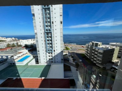 Departamento de 2 dormitorios en venta, Peninsula. 
