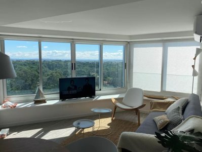 Vende espectacular apartamento de 1 dormitorio en Roosevelt, Punta del Este.