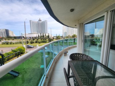 Apartamento de 3 dormitorios en alquiler de verano en Punta del Este 