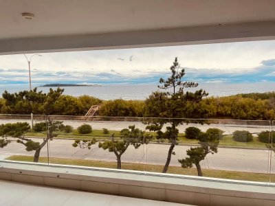 Oportunidad imperdible, hermoso departamento de 2 dormitorios en suite. 
