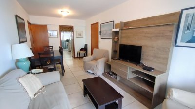 Apartamento en venta de Península - Punta del Este de 3 dormitorios con vista al mar