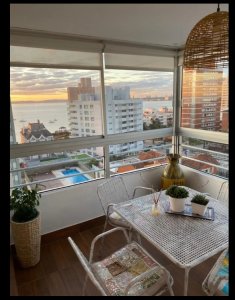 Departamento de 3 dormitorios con vista al mar en Peninsula , Punta del este