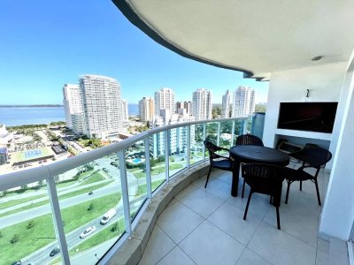 Departamento en venta de 2 dormitorios, zona Mansa Punta Del Este 