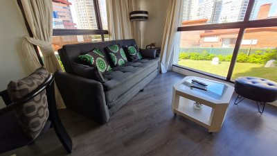 Apartamento 1 dormitorio en Torre Cristal ,  Punta del Este