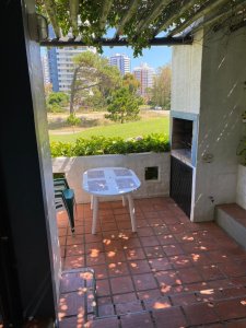Apartamento de 3 dormitorios en Punta del Este a pasos del mar!