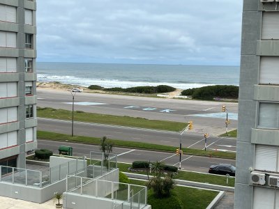 Apartamento en venta 1 dormitorio en playa Brava Punta del Este