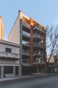 Apartamento de 2 Dormitorios en Tres Cruces - Montevideo