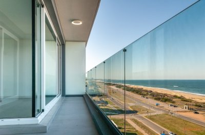 Vende apartamento de 3 dormitorios en Brava , Punta del Este 