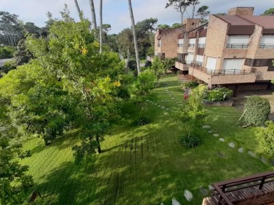 Apartamento en Punta del Este, Mansa