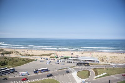 Imperiale , Punta del este. Tres dormitorios y dependencia 