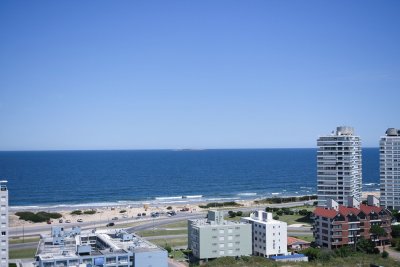 Monoambiente en  Edificio Chronos  a metros del mar , Punta del este 
